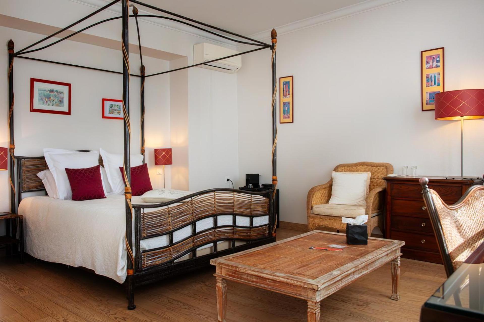 L'Aubiniere Hotel Restaurant & Spa Saint-Ouen-les-Vignes Kültér fotó