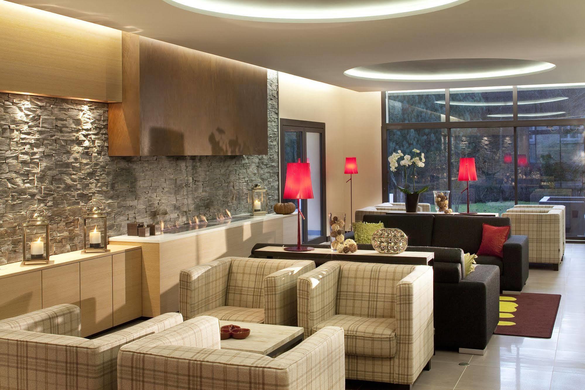 L'Aubiniere Hotel Restaurant & Spa Saint-Ouen-les-Vignes Kültér fotó