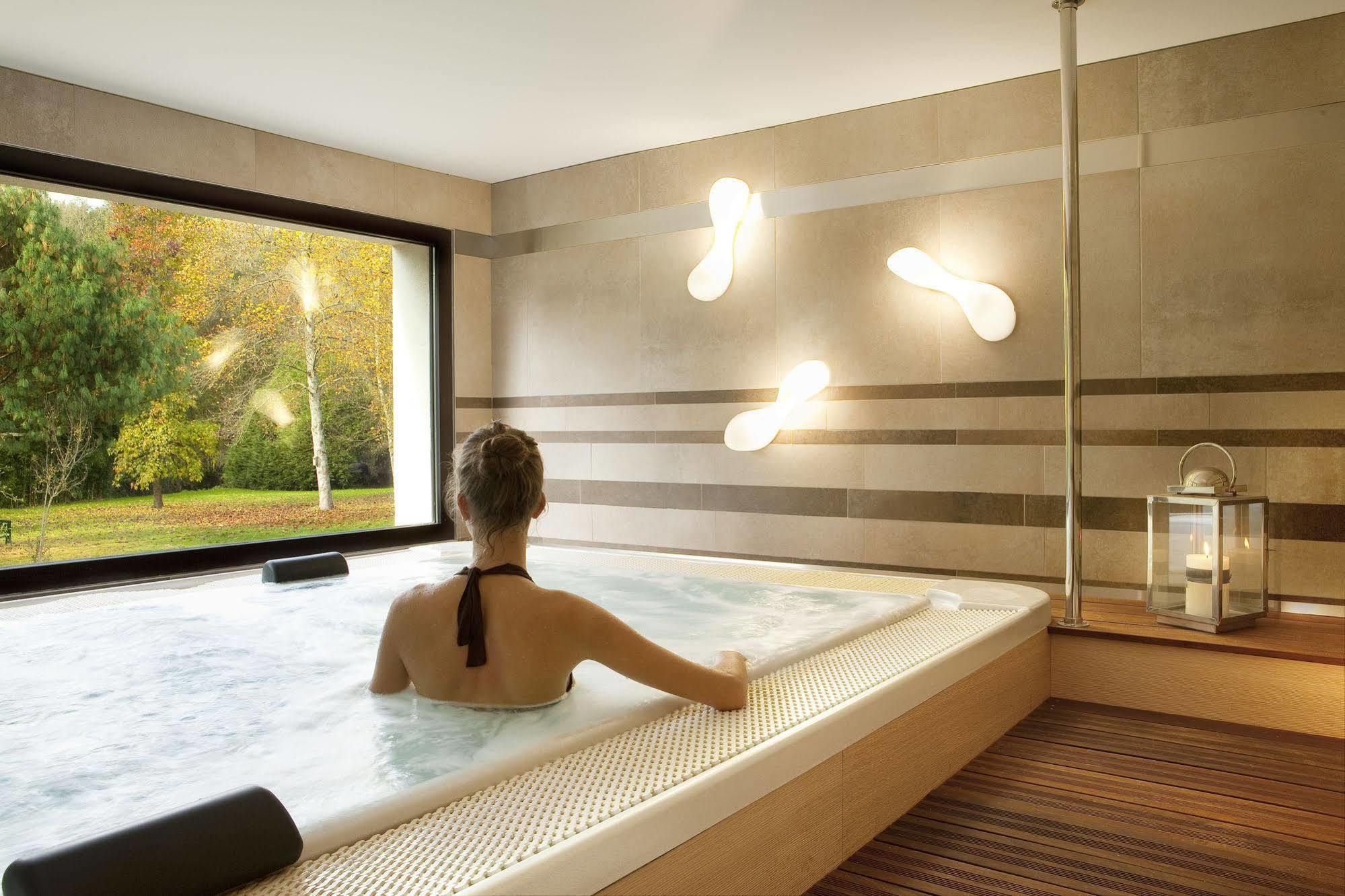L'Aubiniere Hotel Restaurant & Spa Saint-Ouen-les-Vignes Kültér fotó